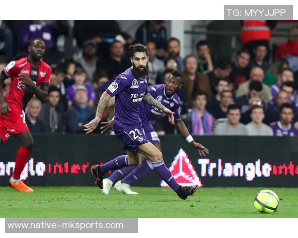 维罗纳与弗洛伦萨的激烈对决揭示意甲赛季新动态