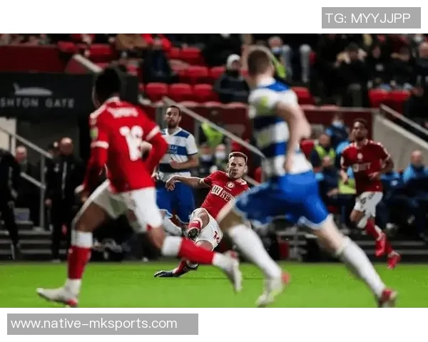 英超激战沃特福德主场迎战利物浦争夺三分之战